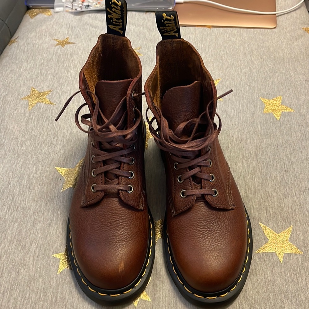 Doc Martens Boots 🤎